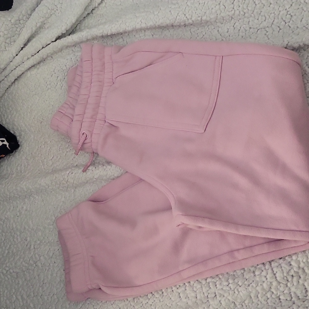 Sweat pants